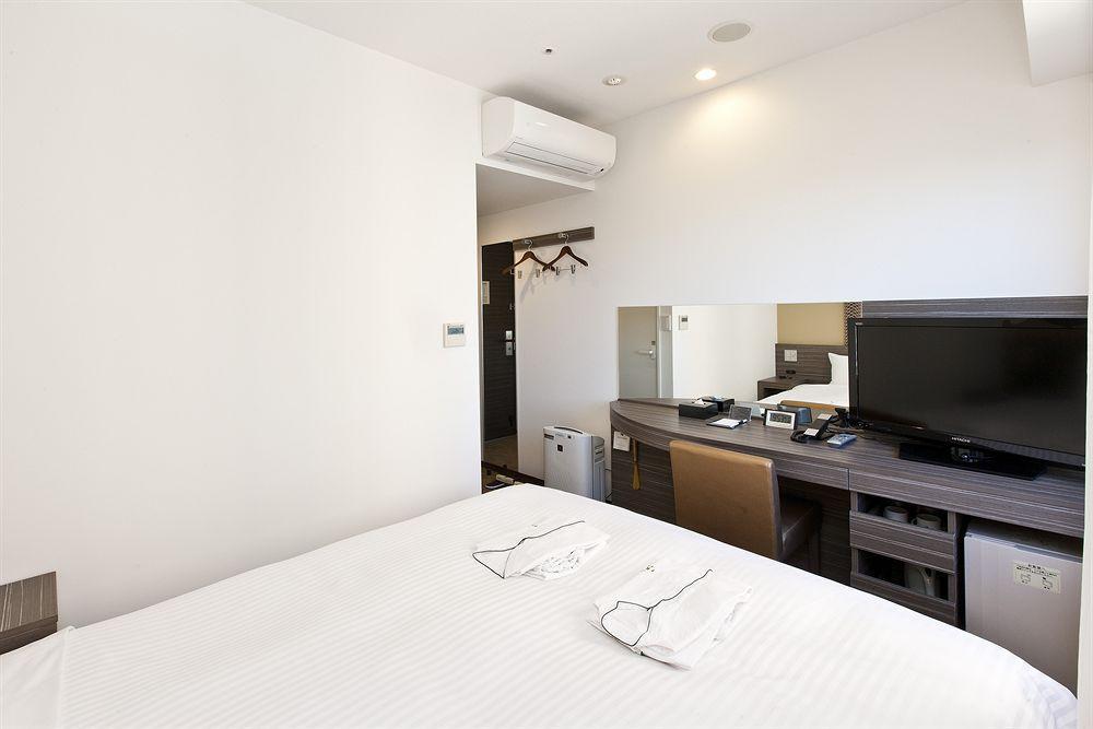 Hotel Livemax Budget Shinbashi Tokió Kültér fotó
