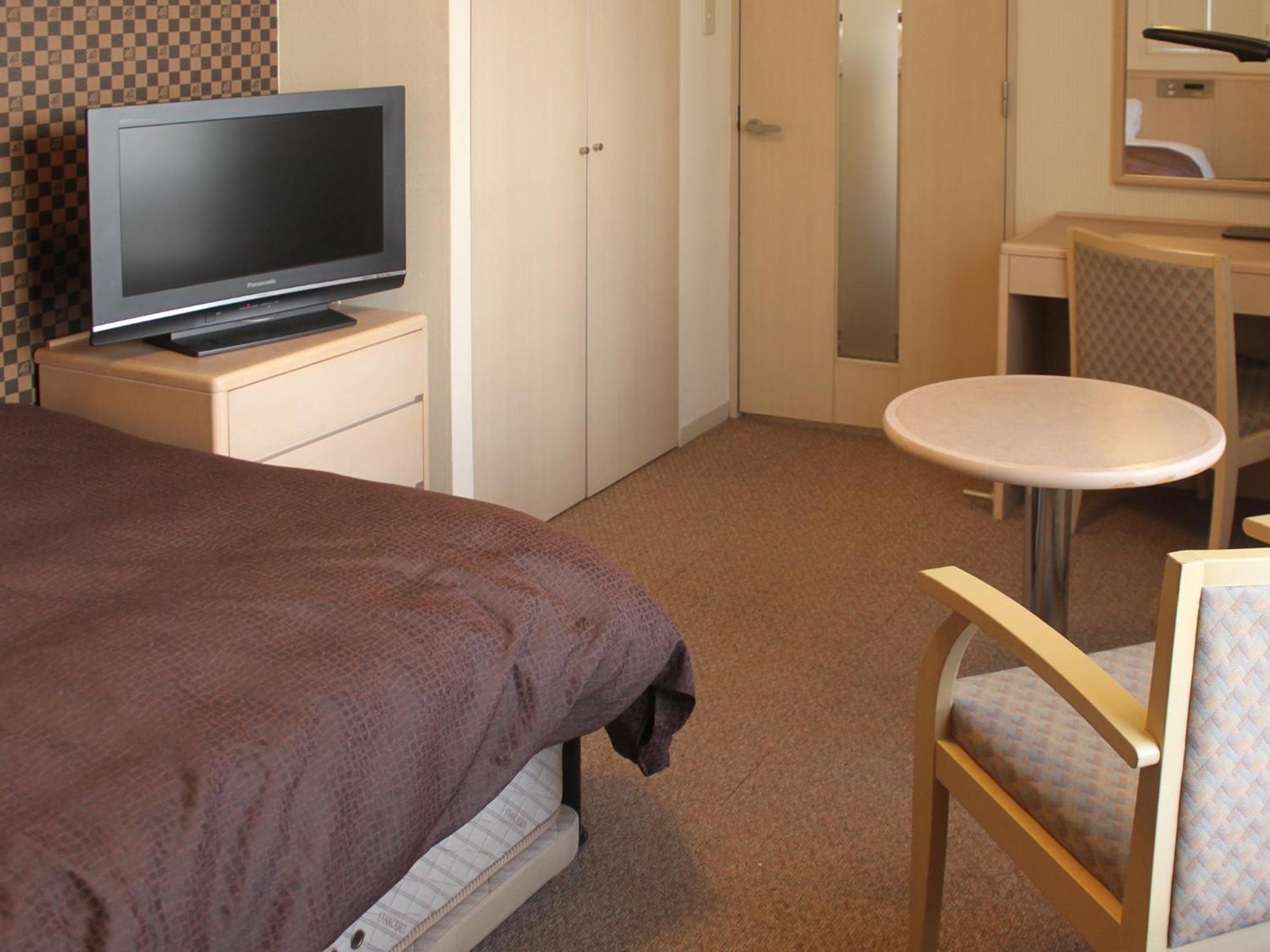 Hotel Livemax Budget Shinbashi Tokió Szoba fotó