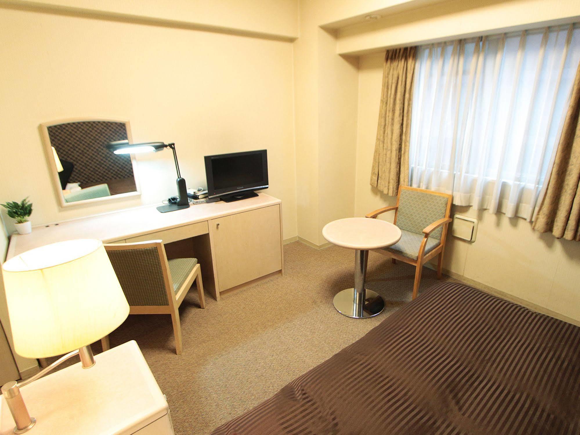Hotel Livemax Budget Shinbashi Tokió Kültér fotó